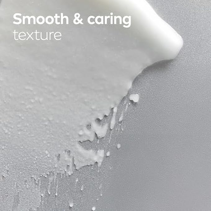 Nivea SMOOTHNESS LIP CARE - BROAD SPECTRUM SPF 15 FOR CHAPPED LIPS - .17 OZ. STICK - Image 4